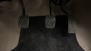 Used 2013 Maruti Suzuki Ertiga [2012-2015] VDi Diesel Manual interior PEDALS VIEW