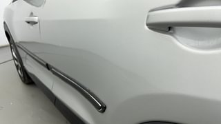 Used 2021 Nissan Magnite XL Turbo Petrol Manual dents MINOR SCRATCH