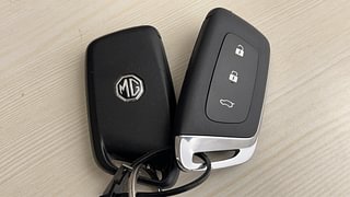 Used 2021 MG Motors Hector Plus Sharp 2.0 Diesel Turbo MT 6-STR Diesel Manual extra CAR KEY VIEW
