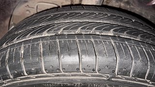 Used 2015 Hyundai Elite i20 [2014-2018] Magna 1.2 Petrol Manual tyres RIGHT REAR TYRE TREAD VIEW