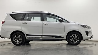 Used 2023 Toyota Innova Crysta 2.7 VX 7 STR Petrol Manual exterior RIGHT SIDE VIEW