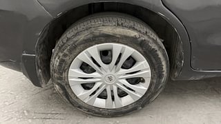 Used 2013 Maruti Suzuki Ertiga [2012-2015] VDi Diesel Manual tyres RIGHT REAR TYRE RIM VIEW