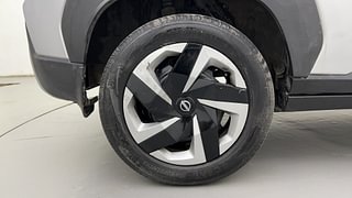 Used 2021 Nissan Magnite XL Turbo Petrol Manual tyres RIGHT REAR TYRE RIM VIEW