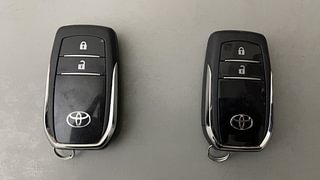 Used 2023 Toyota Innova Crysta 2.7 VX 7 STR Petrol Manual extra CAR KEY VIEW