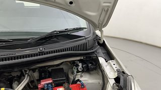 Used 2015 Maruti Suzuki Wagon R 1.0 [2010-2019] LXi Petrol Manual engine ENGINE LEFT SIDE HINGE & APRON VIEW