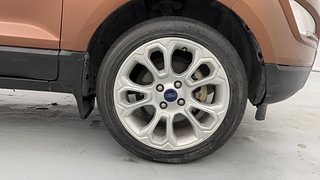 Used 2018 Ford EcoSport [2017-2020] Titanium + 1.5L Ti-VCT AT Petrol Automatic tyres RIGHT FRONT TYRE RIM VIEW