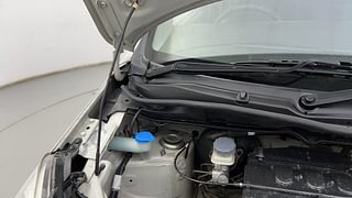 Used 2015 Maruti Suzuki Wagon R 1.0 [2010-2019] LXi Petrol Manual engine ENGINE RIGHT SIDE HINGE & APRON VIEW