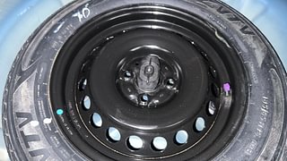 Used 2016 Maruti Suzuki Baleno [2015-2019] Delta Petrol Petrol Manual tyres SPARE TYRE VIEW