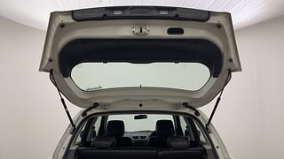 Used 2014 Maruti Suzuki Swift [2014-2017] VDi (O) Diesel Manual interior DICKY DOOR OPEN VIEW