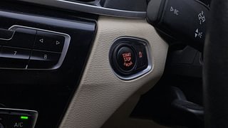 Used 2018 BMW X1 [2016-2020] sDrive20d xLine Diesel Automatic top_features Keyless start