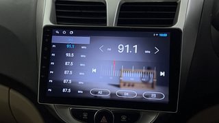 Used 2013 Hyundai Verna [2011-2015] Fluidic 1.6 VTVT SX Petrol Manual top_features Integrated (in-dash) music system