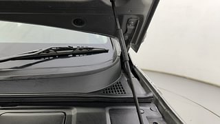 Used 2020 MG Motors Hector Plus Sharp 1.5 Petrol Turbo Hybrid MT 6-STR Petrol Manual engine ENGINE LEFT SIDE HINGE & APRON VIEW