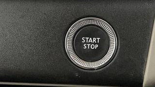 Used 2020 Renault Triber RXZ AMT Petrol Automatic top_features Keyless start