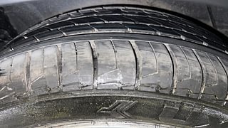 Used 2013 Hyundai Verna [2011-2015] Fluidic 1.6 VTVT SX Petrol Manual tyres RIGHT REAR TYRE TREAD VIEW