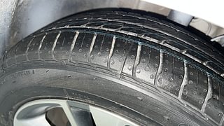 Used 2022 Tata Tigor Revotron XZ+ Petrol Manual tyres RIGHT FRONT TYRE TREAD VIEW