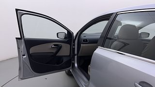 Used 2013 Volkswagen Polo [2010-2014] Highline 1.2 (D) Diesel Manual interior LEFT FRONT DOOR OPEN VIEW