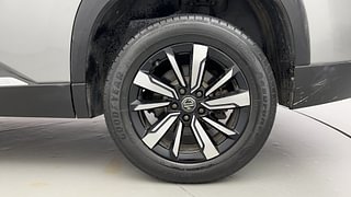 Used 2020 MG Motors Hector Plus Sharp 1.5 Petrol Turbo Hybrid MT 6-STR Petrol Manual tyres LEFT REAR TYRE RIM VIEW