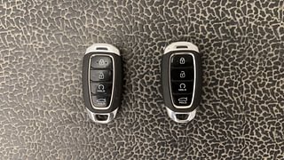 Used 2024 Hyundai Verna SX (O) 1.5 VTVT IVT Petrol Automatic extra CAR KEY VIEW