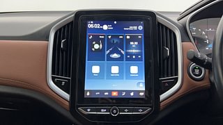 Used 2020 MG Motors Hector Plus Sharp 1.5 Petrol Turbo Hybrid MT 6-STR Petrol Manual interior MUSIC SYSTEM & AC CONTROL VIEW