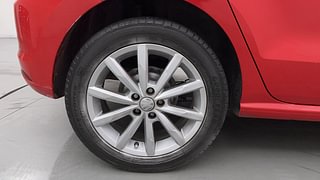 Used 2017 volkswagen Polo 1.2L GT TSI Petrol Automatic tyres RIGHT REAR TYRE RIM VIEW