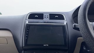 Used 2013 Volkswagen Polo [2010-2014] Highline 1.2 (D) Diesel Manual top_features Integrated (in-dash) music system