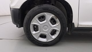 Used 2023 Maruti Suzuki S-Presso VXI Plus (O) AMT Petrol Automatic tyres LEFT FRONT TYRE RIM VIEW