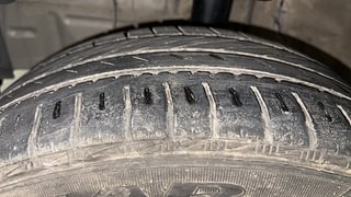 Used 2011 Toyota Etios [2010-2017] V Petrol Manual tyres LEFT FRONT TYRE TREAD VIEW