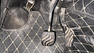 Used 2020 Renault Triber RXZ AMT Petrol Automatic interior PEDALS VIEW