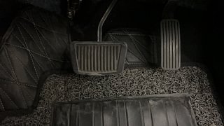 Used 2024 Hyundai Verna SX (O) 1.5 VTVT IVT Petrol Automatic interior PEDALS VIEW