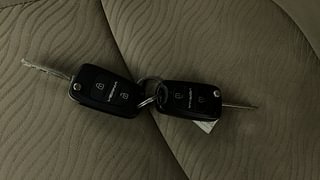 Used 2013 Hyundai Verna [2011-2015] Fluidic 1.6 VTVT SX Petrol Manual extra CAR KEY VIEW