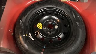 Used 2018 Maruti Suzuki Swift [2011-2017] ZXi Petrol Manual tyres SPARE TYRE VIEW