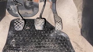 Used 2013 Volkswagen Polo [2010-2014] Highline 1.2 (D) Diesel Manual interior PEDALS VIEW