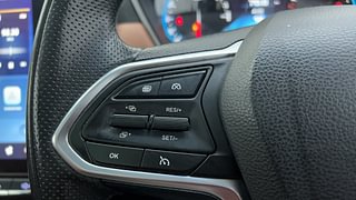 Used 2020 MG Motors Hector Plus Sharp 1.5 Petrol Turbo Hybrid MT 6-STR Petrol Manual top_features Cruise control