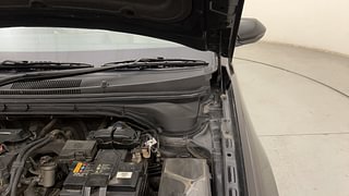 Used 2024 Hyundai Verna SX (O) 1.5 VTVT IVT Petrol Automatic engine ENGINE LEFT SIDE HINGE & APRON VIEW