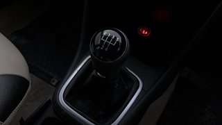 Used 2013 Volkswagen Polo [2010-2014] Highline 1.2 (D) Diesel Manual interior GEAR  KNOB VIEW