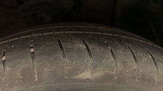 Used 2024 Hyundai Verna SX (O) 1.5 VTVT IVT Petrol Automatic tyres RIGHT FRONT TYRE TREAD VIEW