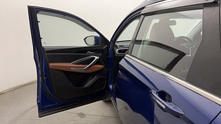 Used 2021 MG Motors Hector Plus Sharp 2.0 Diesel Turbo MT 6-STR Diesel Manual interior LEFT FRONT DOOR OPEN VIEW