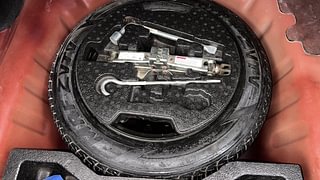 Used 2015 Maruti Suzuki Ciaz [2014-2017] ZXi AT Petrol Automatic tyres SPARE TYRE VIEW