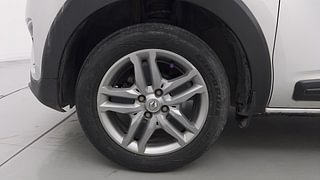 Used 2020 Renault Triber RXZ AMT Petrol Automatic tyres LEFT FRONT TYRE RIM VIEW