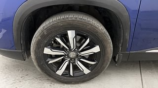 Used 2021 MG Motors Hector Plus Sharp 2.0 Diesel Turbo MT 6-STR Diesel Manual tyres LEFT FRONT TYRE RIM VIEW