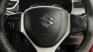 Used 2018 Maruti Suzuki Swift [2011-2017] ZXi Petrol Manual top_features Steering mounted controls