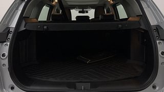 Used 2022 Maruti Suzuki Grand Vitara Alpha Smart Hybrid AllGrip Petrol Manual interior DICKY INSIDE VIEW