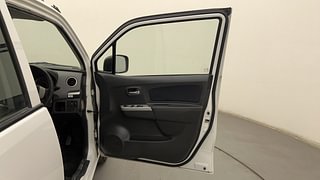 Used 2012 Maruti Suzuki Wagon R 1.0 [2010-2019] VXi Petrol Manual interior RIGHT FRONT DOOR OPEN VIEW