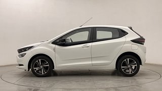 Used 2021 Tata Altroz XZ Plus 1.2 Dual Tone Petrol Manual exterior LEFT SIDE VIEW