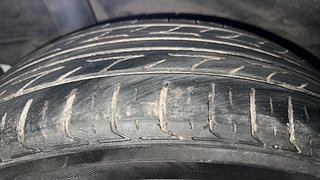 Used 2013 Honda Brio [2011-2016] E MT Petrol Manual tyres RIGHT REAR TYRE TREAD VIEW