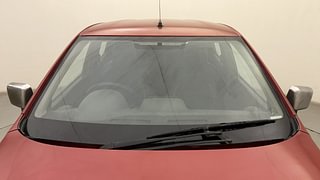 Used 2016 Renault Kwid [2015-2019] RXT Petrol Manual exterior FRONT WINDSHIELD VIEW