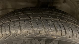 Used 2012 Maruti Suzuki Wagon R 1.0 [2010-2019] VXi Petrol Manual tyres LEFT FRONT TYRE TREAD VIEW
