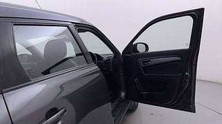 Used 2019 Maruti Suzuki Vitara Brezza [2016-2020] ZDi Diesel Manual interior RIGHT FRONT DOOR OPEN VIEW