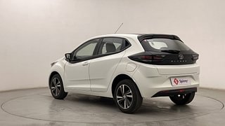 Used 2021 Tata Altroz XZ Plus 1.2 Dual Tone Petrol Manual exterior LEFT REAR CORNER VIEW