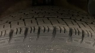 Used 2014 Hyundai Grand i10 Sportz 1.2 Kappa VTVT Petrol Manual tyres RIGHT FRONT TYRE TREAD VIEW